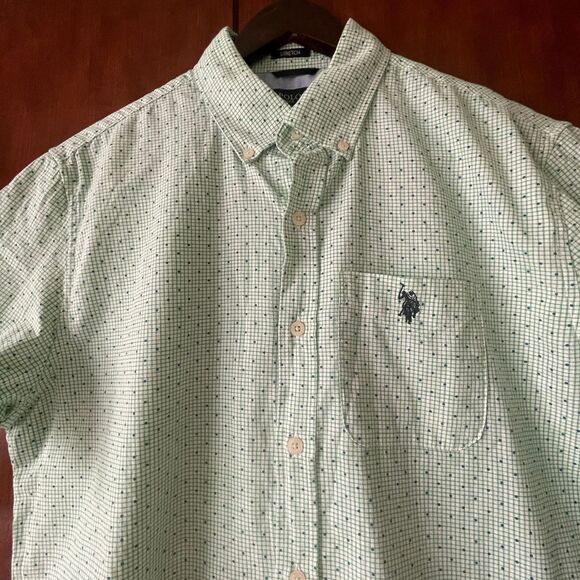 U.S. Polo Assn. Men's Short Sleeve Stretch Buttondown Shirt Size M - Picture 8 of 9